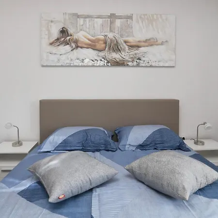 Antonio Apartment *