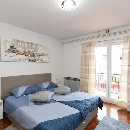 Antonio Apartment *